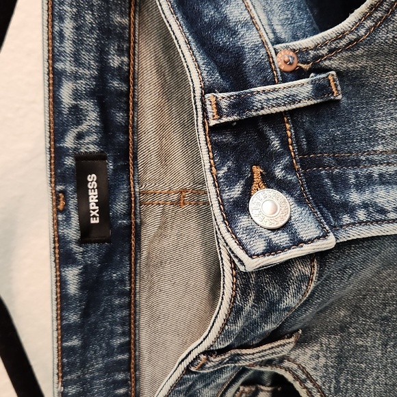 Express Jeans - Picture 2 of 4